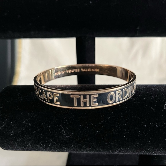 Kate Spade - Escape the Ordinary idiom bangle bracelet - Picture 8 of 8